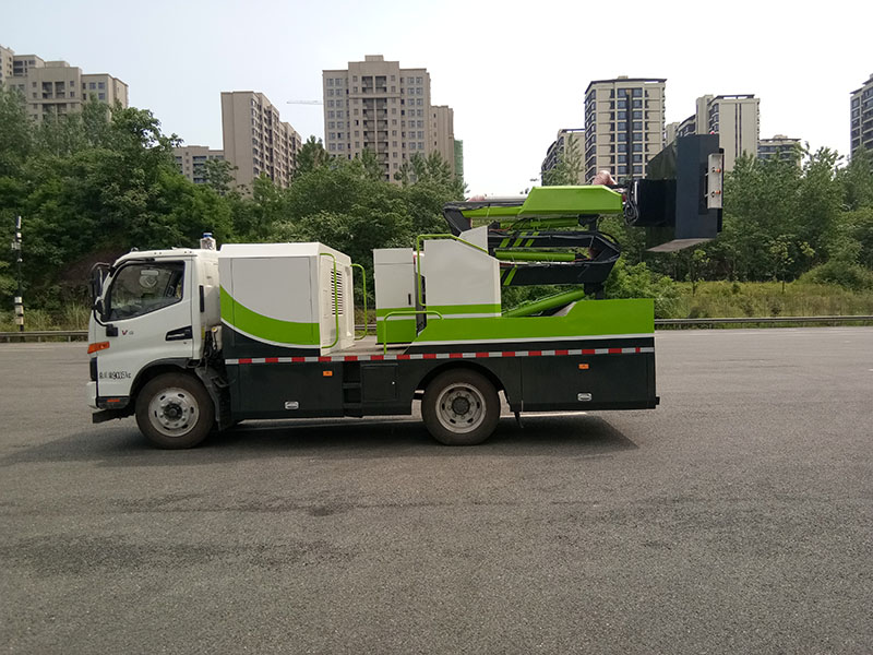 隧道燈具清潔機器人